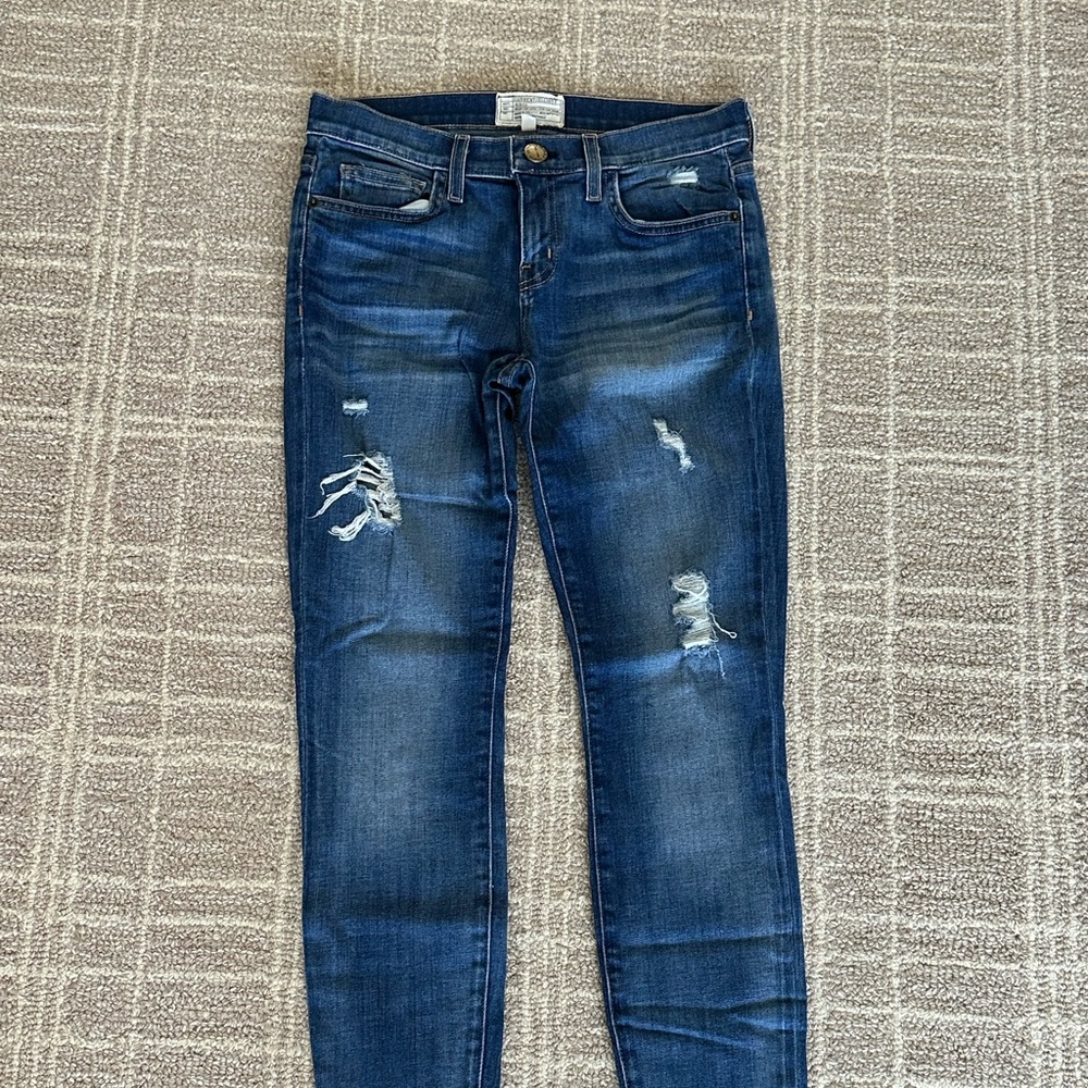 Current/Elliott Dark Blue Distressed Skinny Jeans
